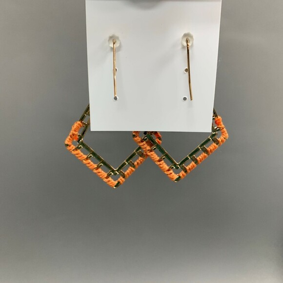 Bay to Baubles Diamond Shape Gold-tone Orange Rhinestone Earrings - Picture 5 of 5